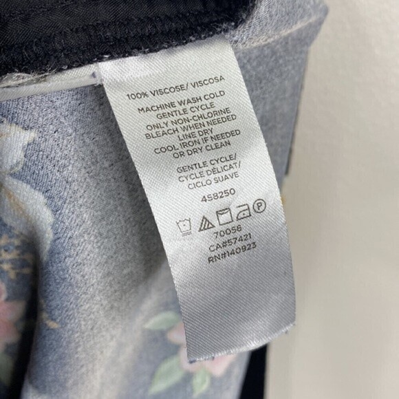 LOFT Black Floral Wide Leg Cropped Women's Pants Size Small - Picture 7 of 7